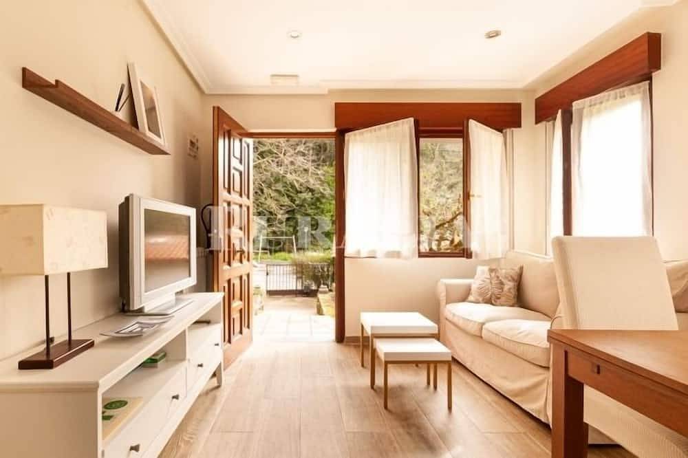 Casina de Cuevas - country house in Cuevas del Agua (Ribadesella) in Cueves, Ribadesella