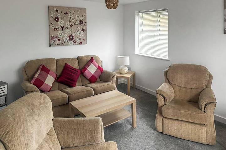 Holiday rental for 8 people, with garden, with pets in Swindon