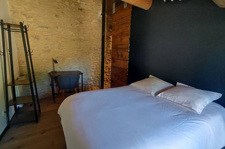 Gîte 4 Personnes à Saint-saturnin-lès-apt Dans le Luberon in Saint-Saturnin-lès-Apt, Parque natural regional del Luberon