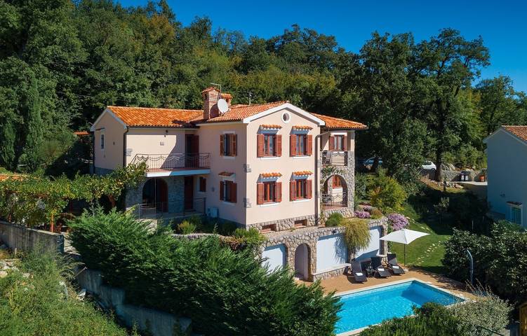 Villa für 8 Personen, mit Sauna und Meerblick in Grad Opatija