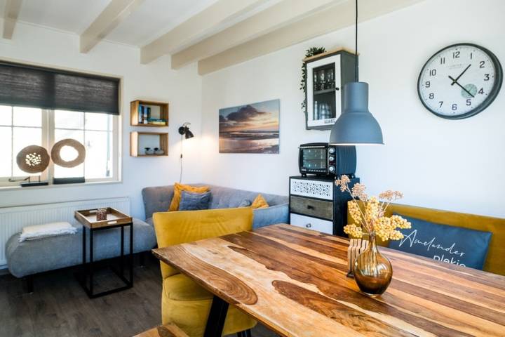 Ferienhaus für 4 Personen, mit Terrasse und Balkon/Terrasse in Friesland - 3