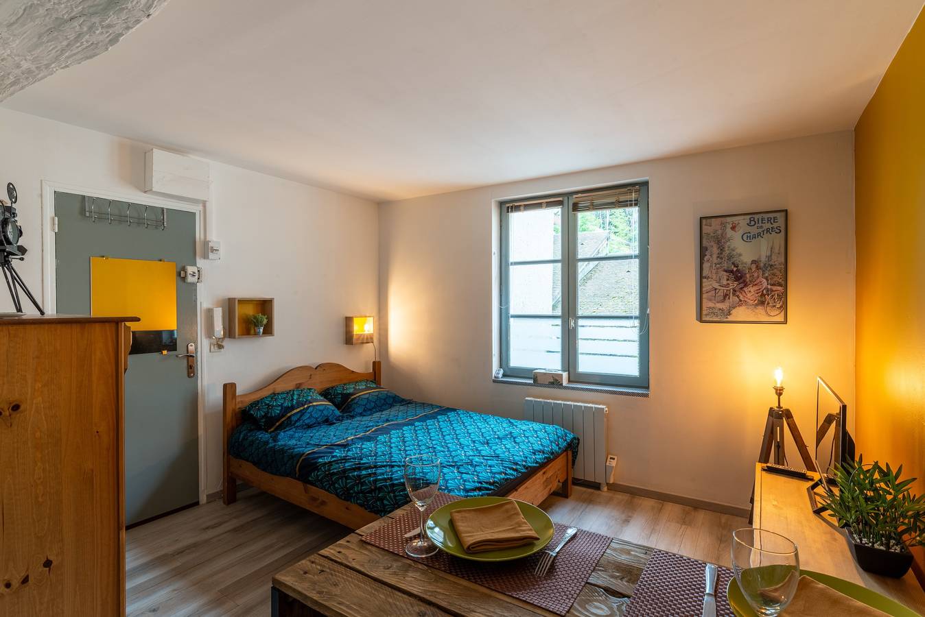 Entire apartment, Thuya - Studio Centre-ville in Chartres, Chartres region