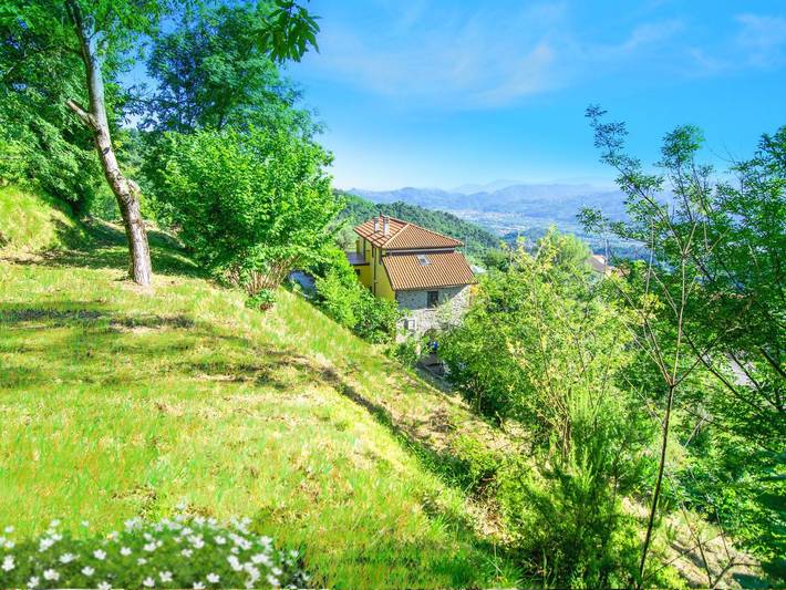 Villa Garibaldino in Podenzana, Val di Magra