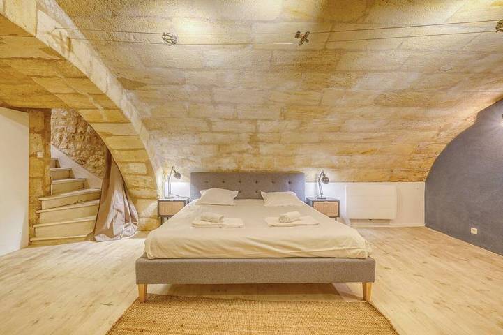 Apartamento entero, A superb large loft in the heart of Bordeaux in Burdeos, Región de Burdeos