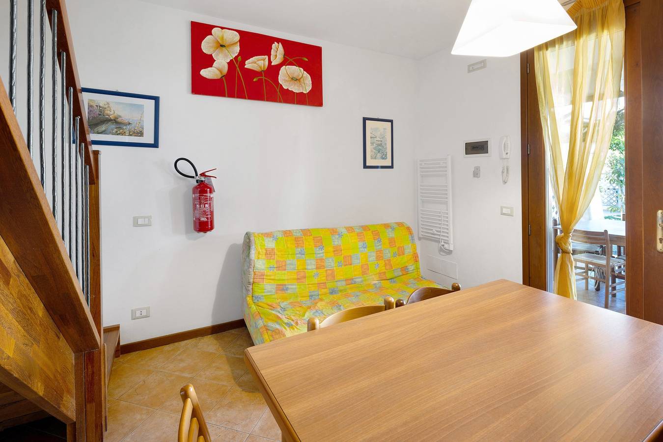 Entire apartment, Apartment 'Borgo Stella X' with Private Terrace, Wi-Fi and Air Conditioning in Bibione, Venice Province