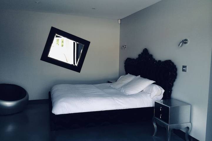 Location de vacances pour 10 personnes, avec jacuzzi ainsi que jardin et terrasse à Arsac - 3