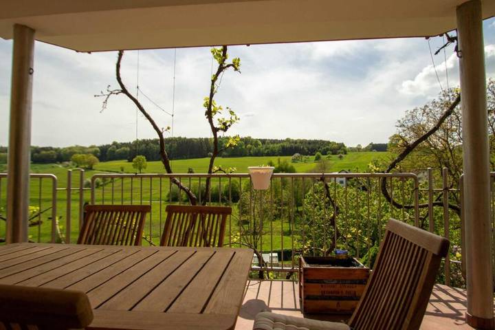 Ferienwohnung für 7 Personen, mit Balkon und Ausblick in Michelstadt