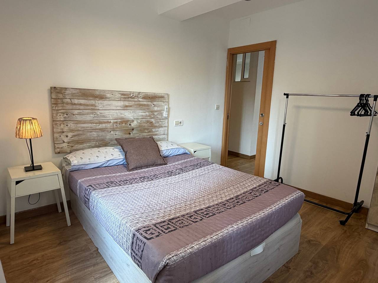 Appartement entier, Amplio apartamento al lado del Camp Nou in Hospitalet de Llobregat, L'Hospitalet de Llobregat