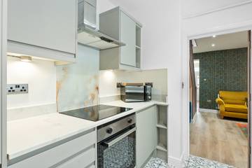 Holiday Home for 7 People in Cardiff, Cardiff region, Photo 4