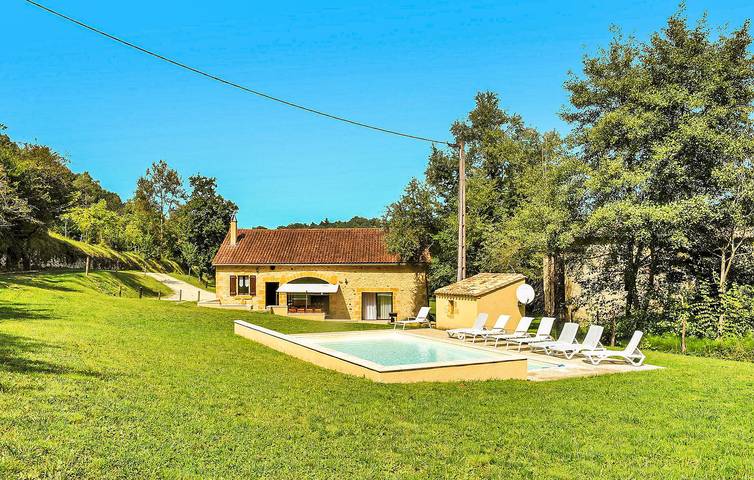 Location de vacances pour 8 personnes à Mazeyrolles