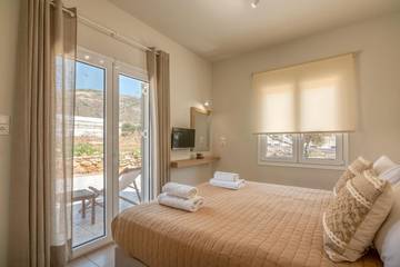 Gîte pour 4 personnes, avec terrasse et vue dans Falasarna