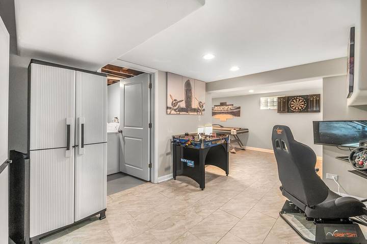 Vacation house for 10 people, with pets in Illinois