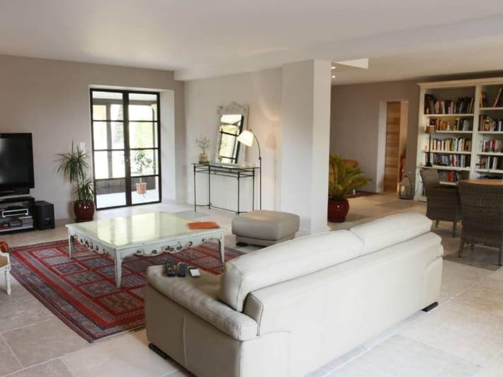 Gîte pour 8 personnes, avec jardin à Cabrières-d'Avignon - 4