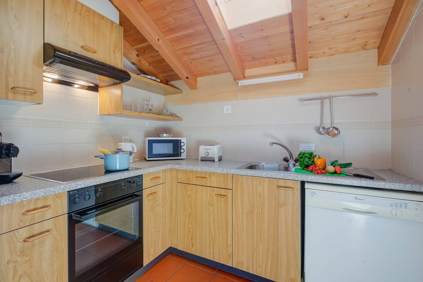 Ganze Wohnung, Attico a Caslano in Caslano, Luganersee