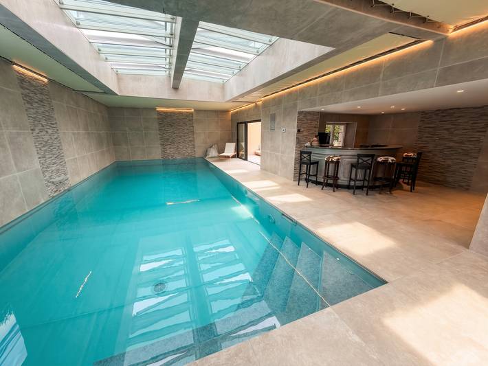 Villa pour 10 personnes, avec piscine et sauna ainsi que jardin et jacuzzi - 1