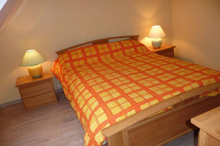 Location de vacances pour 4 personnes, avec piscine ainsi que terrasse et jardin à Pleuven - 2