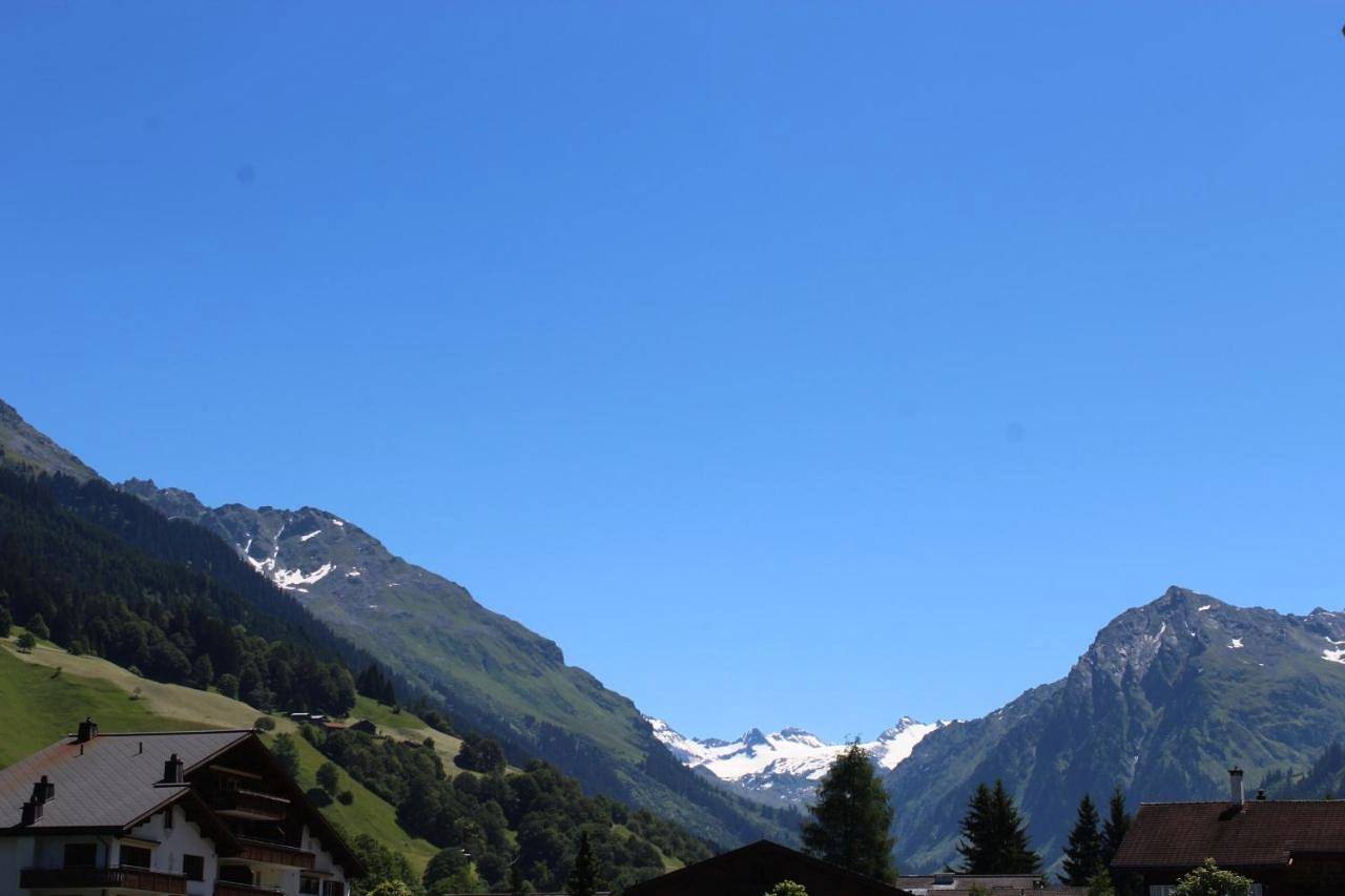 Ganze Wohnung, Hus Pravis in Klosters-Serneus, Plessur Alpen