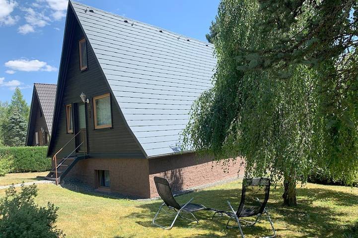 Ferienhaus für 6 Personen, mit Terrasse und Garten in Bad Lobenstein