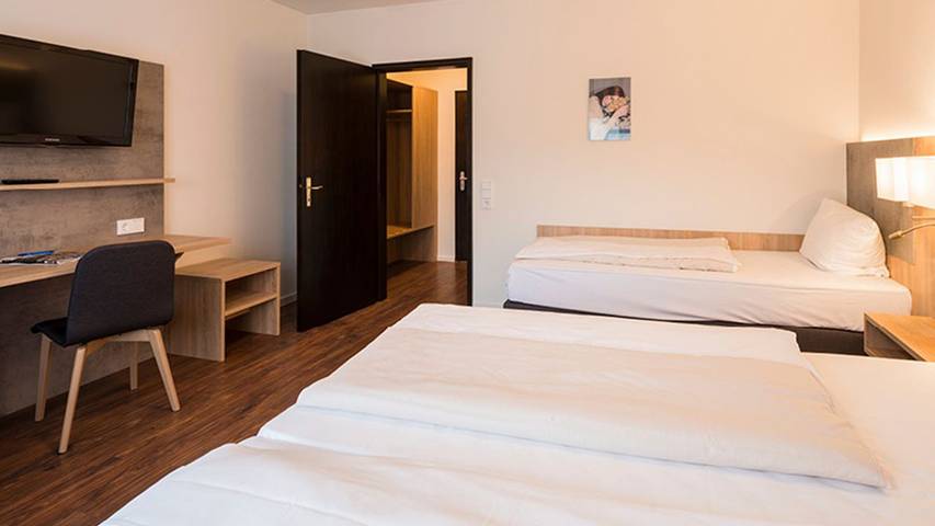 Ferienwohnung für 2 Personen, mit Haustier in Lörrach - 2