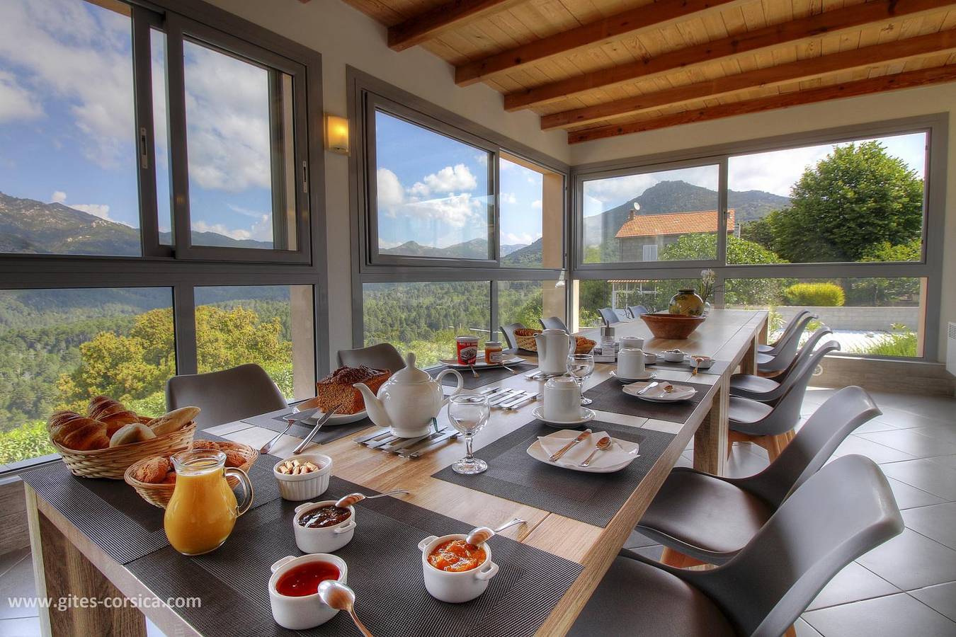Villa Cardellini - L'arbousier in Aullène, Parc naturel régional de Corse