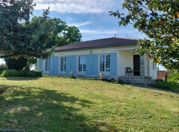 Gîte pour 6 personnes, avec jardin, animaux acceptés en Charente