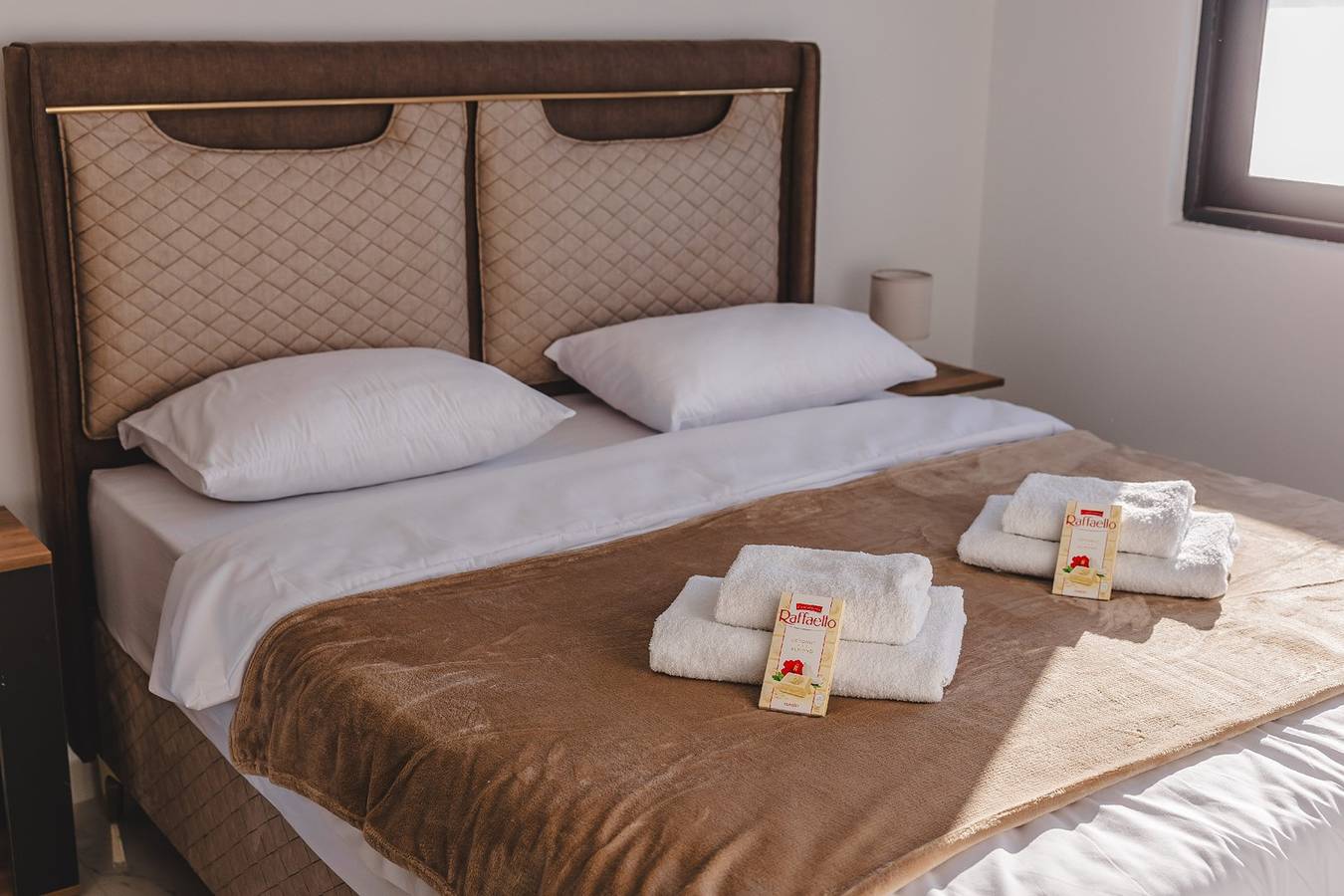 Geheel appartement, Vakantieappartement voor 3 personen met zwembad in Opština Ulcinj