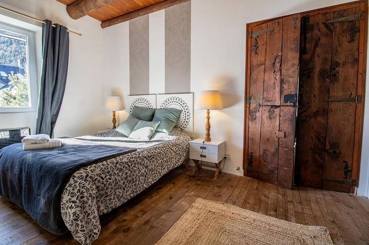 Location de vacances pour 15 personnes, avec terrasse et jardin, animaux acceptés à Guchen - 2