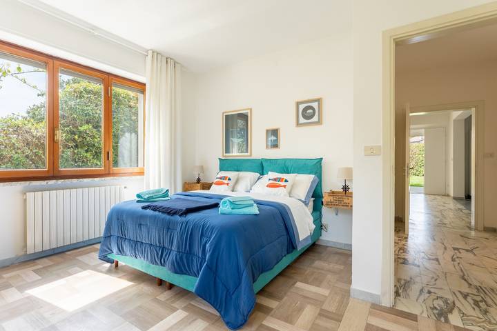 Location de vacances pour 6 personnes, avec jardin, animaux acceptés dans Marina di Pietrasanta - 4