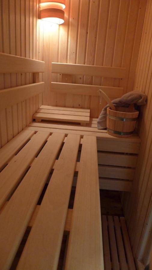 Location de vacances pour 6 personnes, avec vue et sauna, adapté aux familles à Le Malzieu-Ville - 3