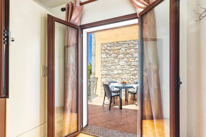 Gîte pour 6 personnes, avec vue et terrasse à Baunei - 2