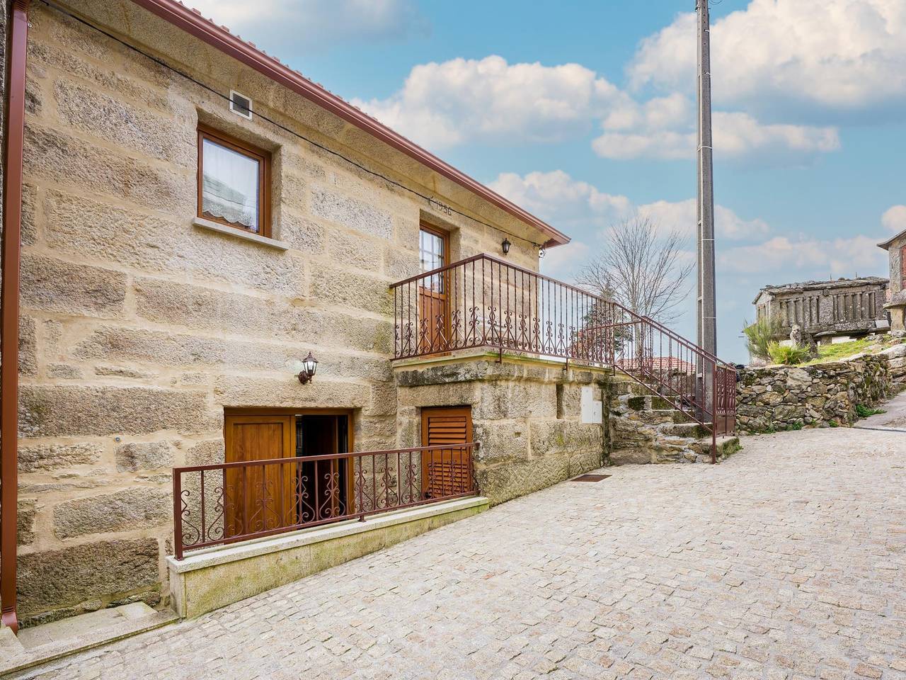 Casa Rural para 5 personas con balcón in Melgaço, Distrito de Viana do Castelo