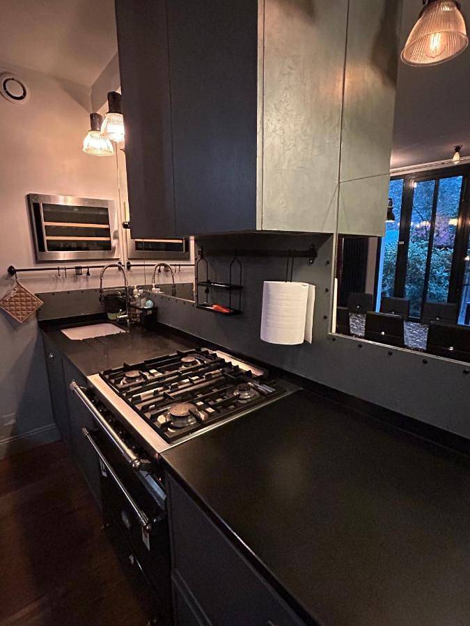 Location de vacances pour 11 personnes, avec jacuzzi et jardin à Saint-Mandé - 3