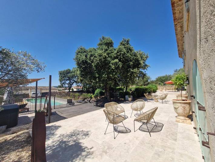 Chambre d’hôte pour 2 personnes, avec piscine ainsi que jacuzzi et jardin à Castillon-du-Gard - 4
