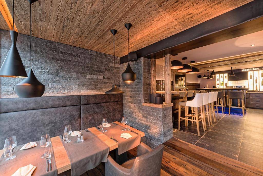 Wellness-Relax Hotel Des Alpes - Doppelzimmer - Juniorzimmer in Samnaun-Dorf, Samnaun