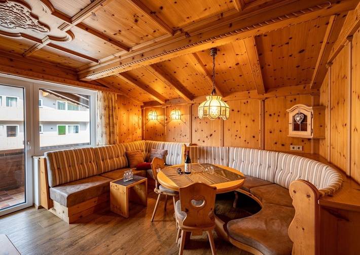 Appartement de vacances pour 5 personnes, avec vue ainsi que sauna et balcon