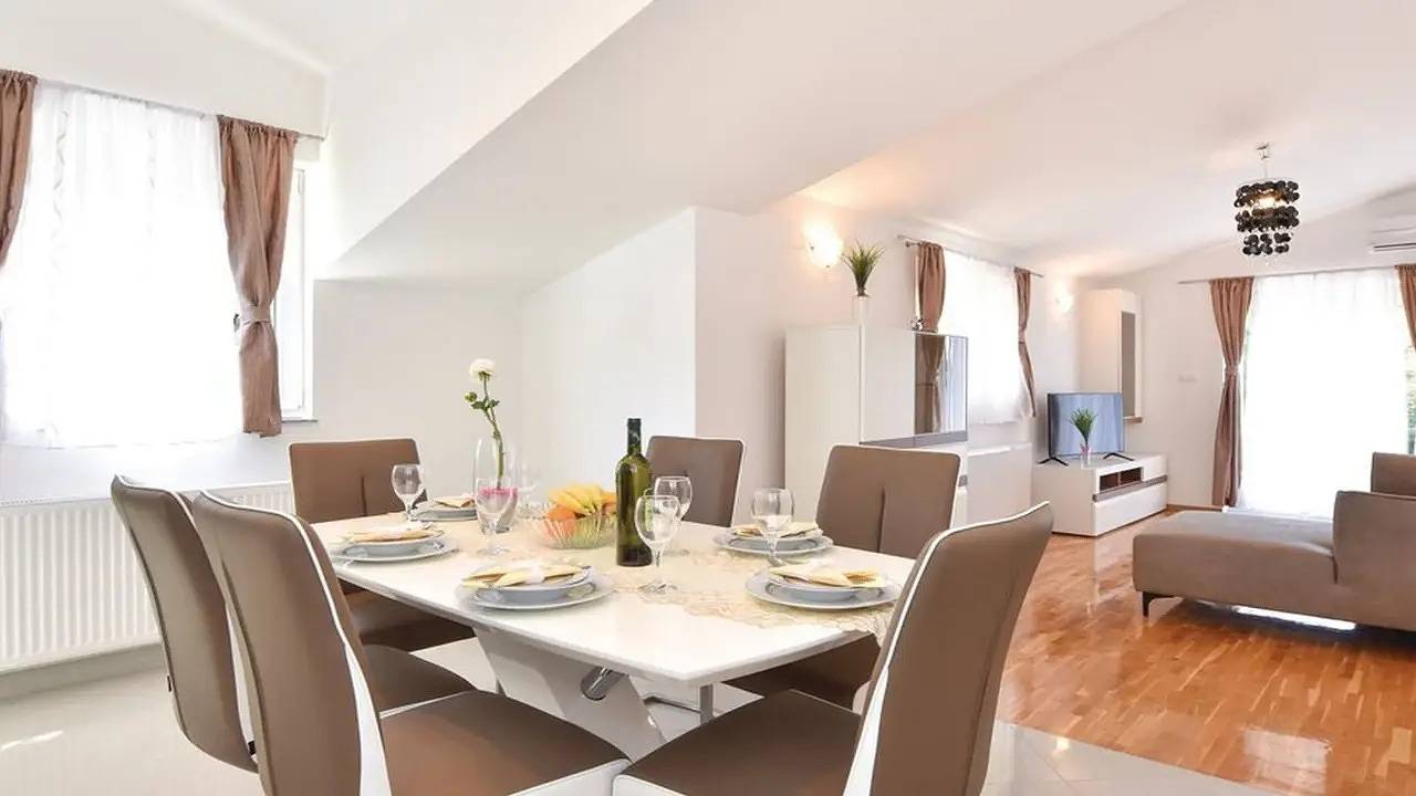Villa für 10 Personen (256 m²) in Trilj in Grab (Dalmatien), Dalmatinisches Zagora