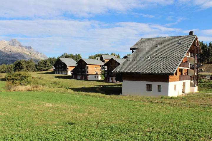 Appartement entier, Appartement 6 Personnes Belle Vue in Le Dévoluy, Région de Gap