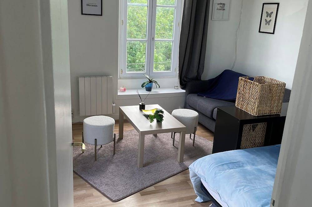Entire apartment, Apartment Studio Bord de Marne in Chelles, Seine-et-Marne