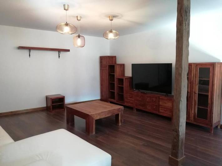 Apartamento de vacaciones para 8 personas, con jacuzzi y balcón en Provincia de Guadalajara - 3