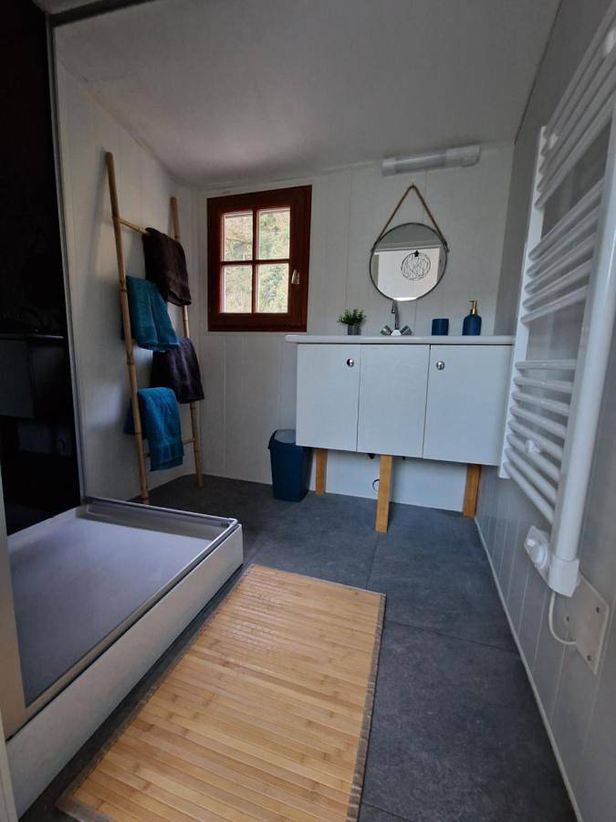 Gîte pour 7 personnes, avec vue et jardin dans Port de Dinan - 2