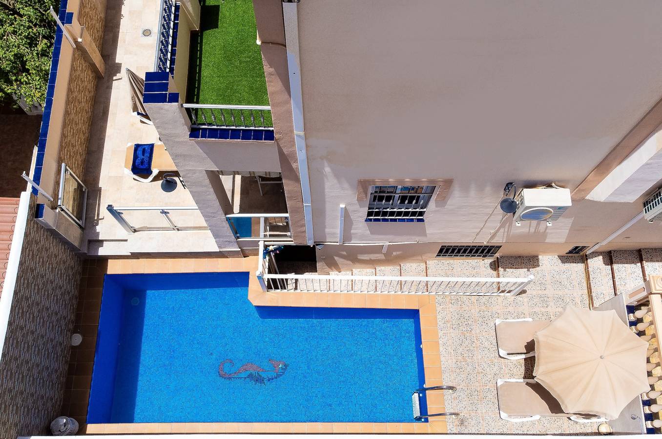 Casa de vacaciones "Villa Palomas" con piscina privada y Wi-Fi in Nerja, Costa del Sol