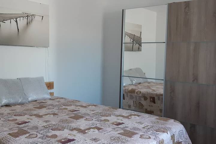 Gîte pour 4 personnes, avec terrasse ainsi que piscine et jardin à Villeneuve-lès-Maguelone - 3