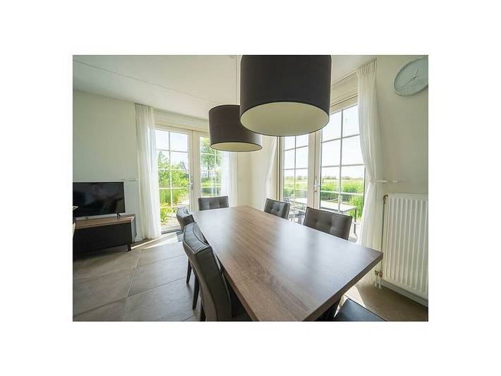 Ferienhaus in Uitdam mit Terrasse in Markermeer