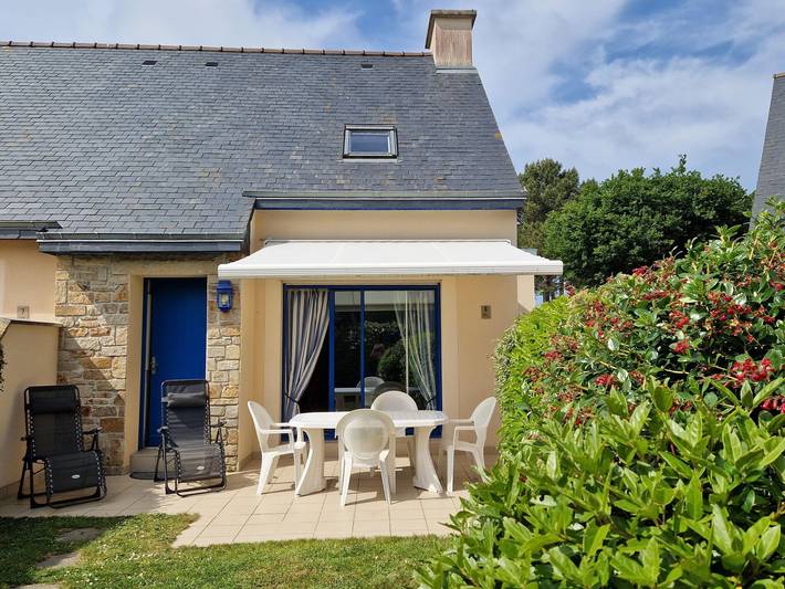 Ferienhaus für 6 Personen, mit Terrasse und Garten sowie Pool in Erquy