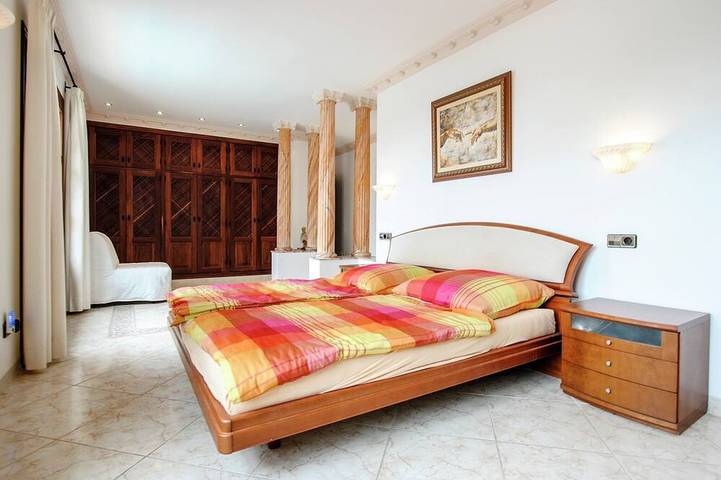 Villa für 8 Personen, mit Terrasse und Pool in Canyamel - 2
