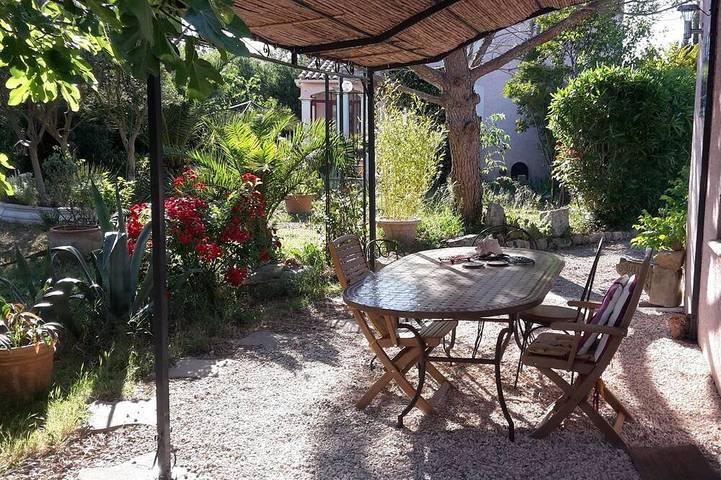 Gîte pour 2 personnes, avec Jardin