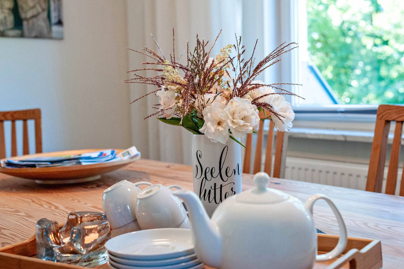 Ganze Wohnung, Ferienwohnung 'Sonnenhaus' mit Seeblick, Gemeinschaftsgarten und Wi-Fi in Schwerin, Schweriner See