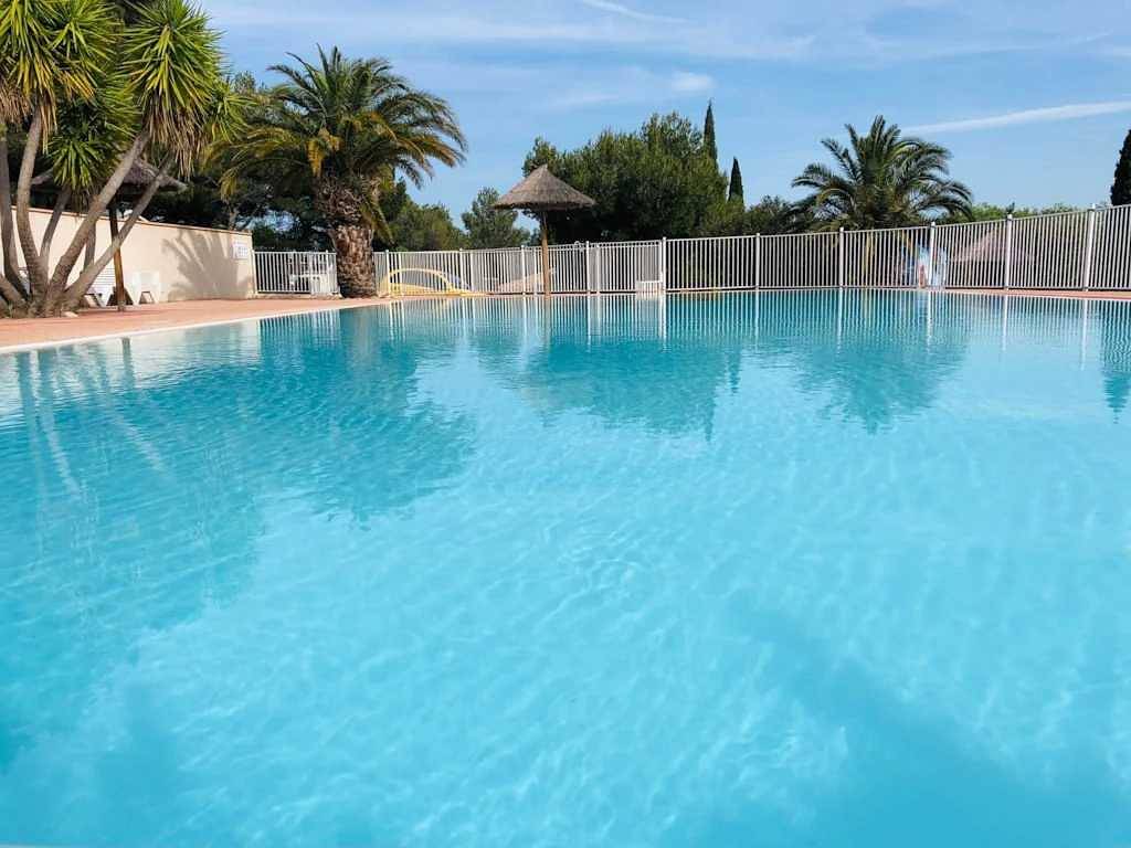 Camping 3 étoiles - Piscine  - ccbbi0g in Sigean, Côte d'Améthyste