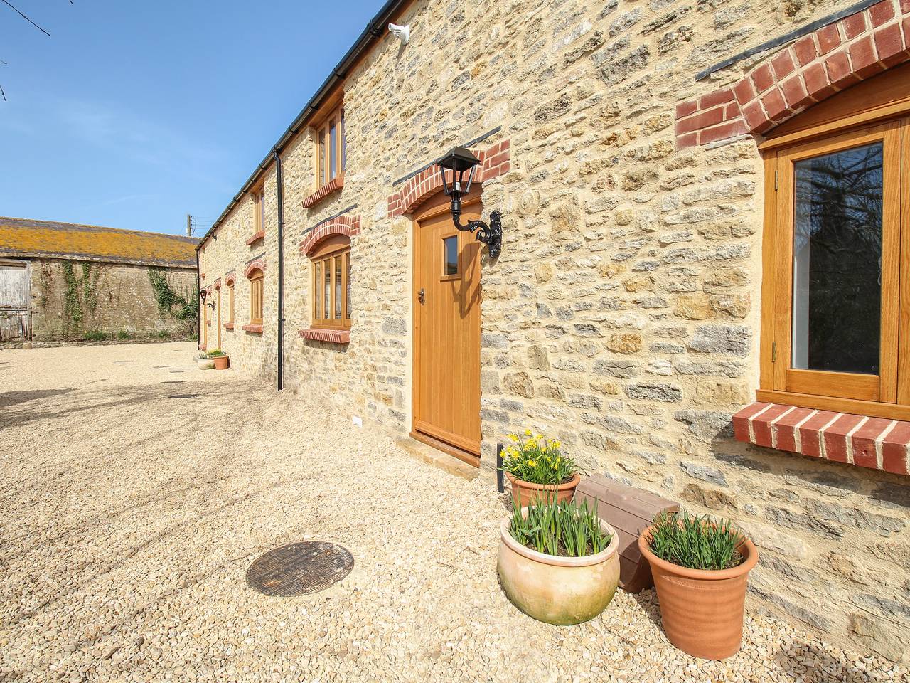 The Stables, Burton Bradstock in Burton Bradstock, Dorset