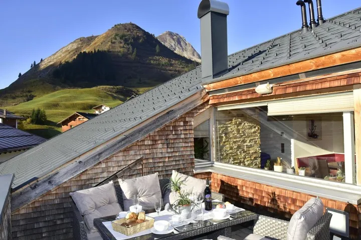 Ganze Wohnung, Two-Bedroom Apartment with Terrace in Bregenzerwald (Vorarlberg), Warth
